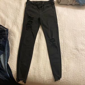 American Eagle Size 4 Skinny jeans Black